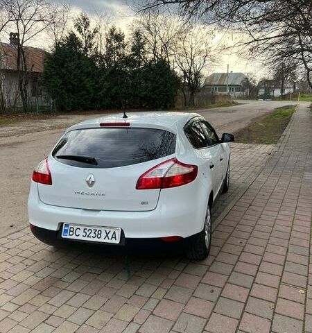 Белый Рено Меган, объемом двигателя 1.46 л и пробегом 200 тыс. км за 5900 $, фото 29 на Automoto.ua