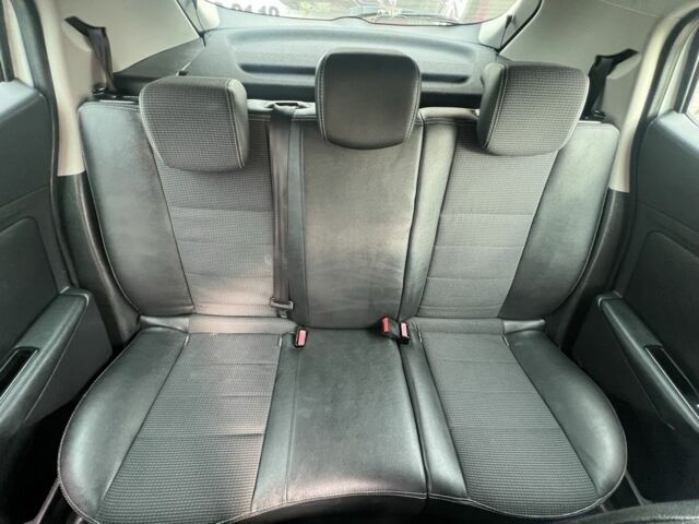 Білий Рено Меган, об'ємом двигуна 1.5 л та пробігом 231 тис. км за 7499 $, фото 20 на Automoto.ua