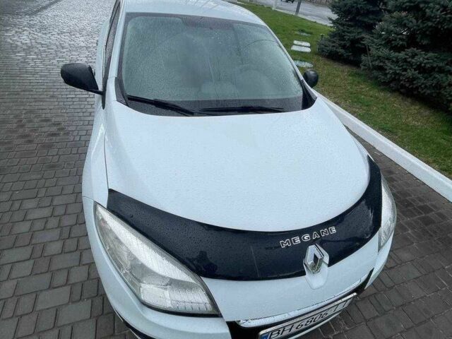 Белый Рено Меган, объемом двигателя 1.5 л и пробегом 340 тыс. км за 6500 $, фото 2 на Automoto.ua