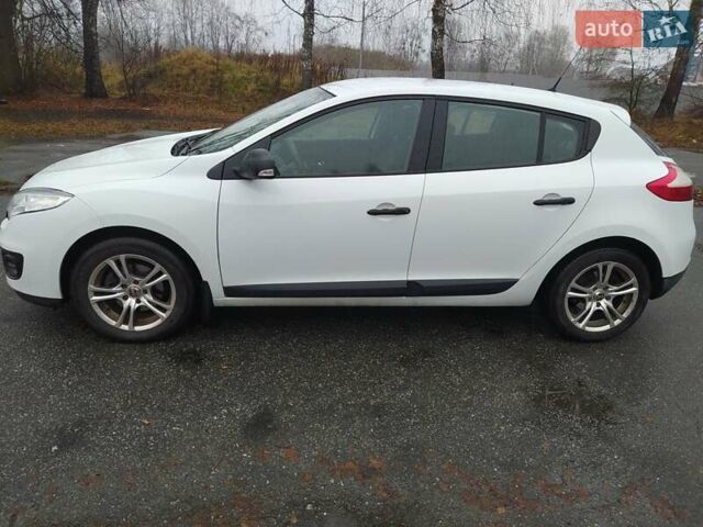 Білий Рено Меган, об'ємом двигуна 1.46 л та пробігом 247 тис. км за 6700 $, фото 3 на Automoto.ua