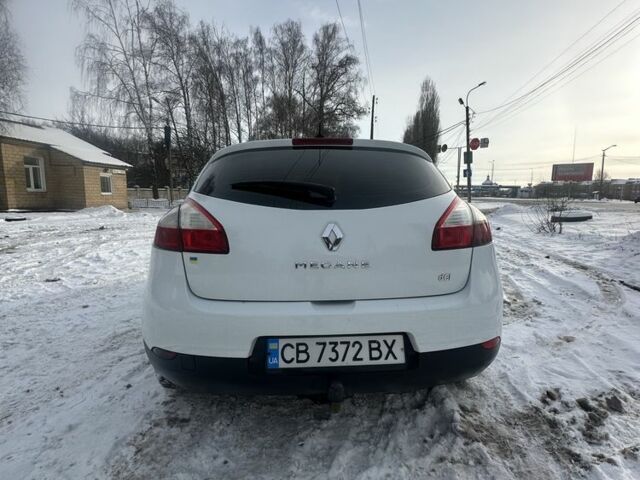 Білий Рено Меган, об'ємом двигуна 1.5 л та пробігом 281 тис. км за 5899 $, фото 3 на Automoto.ua