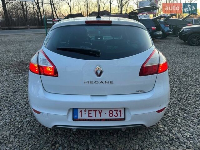 Білий Рено Меган, об'ємом двигуна 1.5 л та пробігом 26 тис. км за 6999 $, фото 8 на Automoto.ua