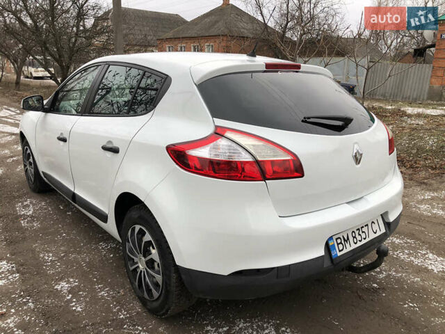 Білий Рено Меган, об'ємом двигуна 1.46 л та пробігом 184 тис. км за 5500 $, фото 3 на Automoto.ua