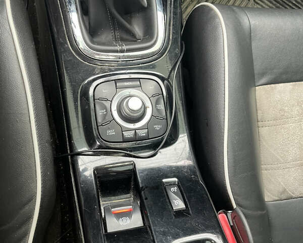 Белый Рено Меган, объемом двигателя 1.46 л и пробегом 412 тыс. км за 6000 $, фото 14 на Automoto.ua