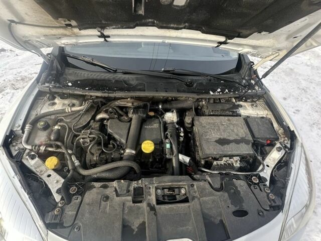 Білий Рено Меган, об'ємом двигуна 1.5 л та пробігом 281 тис. км за 5899 $, фото 6 на Automoto.ua