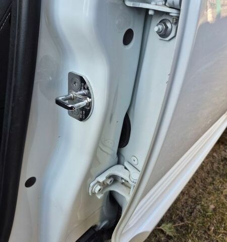 Білий Рено Меган, об'ємом двигуна 1.6 л та пробігом 245 тис. км за 7700 $, фото 27 на Automoto.ua