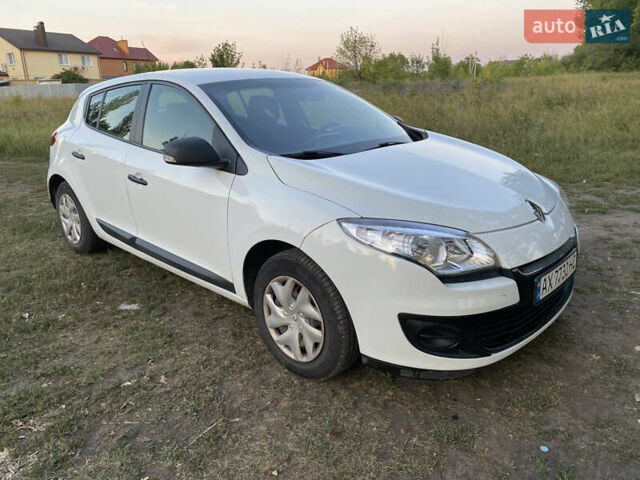 Білий Рено Меган, об'ємом двигуна 1.46 л та пробігом 223 тис. км за 6000 $, фото 3 на Automoto.ua