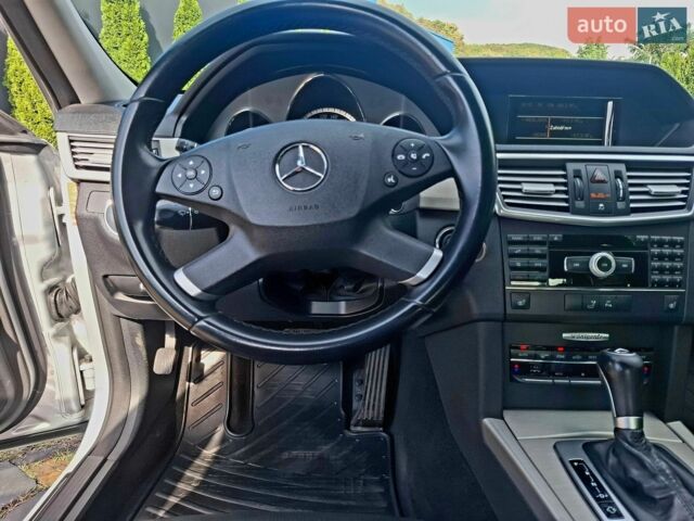 Білий Рено Меган, об'ємом двигуна 1.6 л та пробігом 253 тис. км за 6400 $, фото 13 на Automoto.ua
