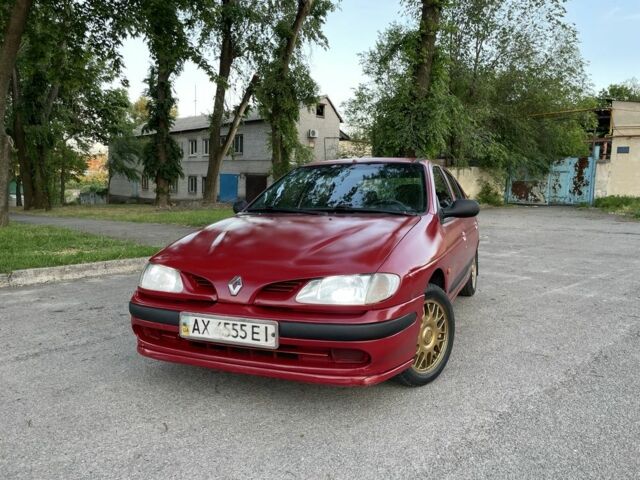Білий Рено Меган, об'ємом двигуна 1.4 л та пробігом 230 тис. км за 2300 $, фото 3 на Automoto.ua