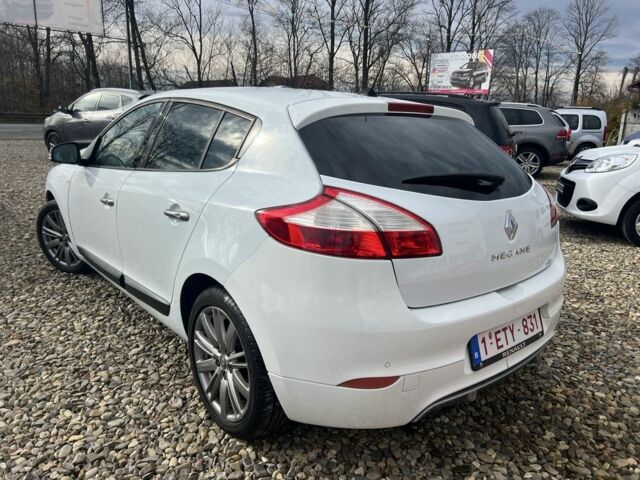 Білий Рено Меган, об'ємом двигуна 1.5 л та пробігом 231 тис. км за 7499 $, фото 5 на Automoto.ua