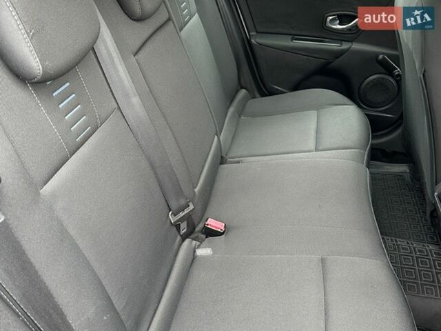 Білий Рено Меган, об'ємом двигуна 1.46 л та пробігом 285 тис. км за 6100 $, фото 17 на Automoto.ua