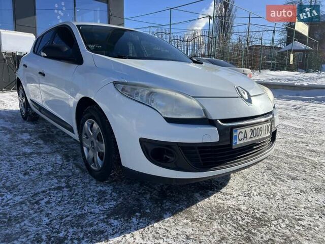 Білий Рено Меган, об'ємом двигуна 1.5 л та пробігом 280 тис. км за 5800 $, фото 2 на Automoto.ua