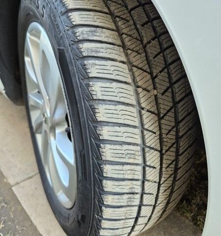 Білий Рено Меган, об'ємом двигуна 1.6 л та пробігом 245 тис. км за 7700 $, фото 26 на Automoto.ua