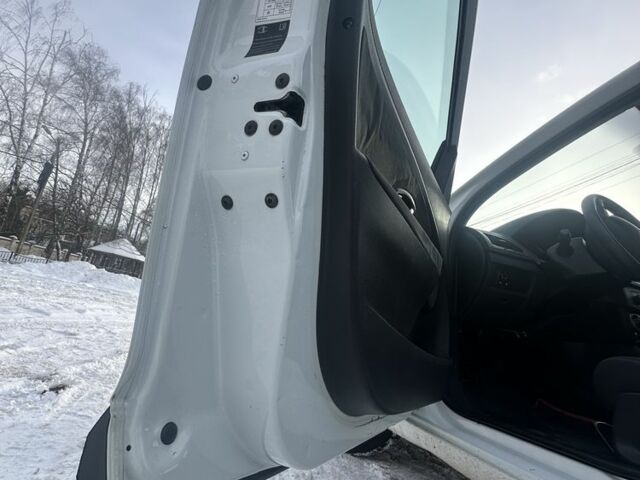 Білий Рено Меган, об'ємом двигуна 1.5 л та пробігом 281 тис. км за 5899 $, фото 10 на Automoto.ua