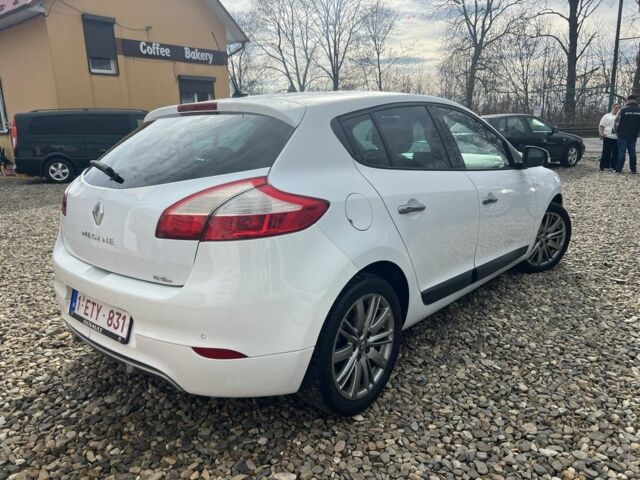 Білий Рено Меган, об'ємом двигуна 1.5 л та пробігом 231 тис. км за 7499 $, фото 4 на Automoto.ua