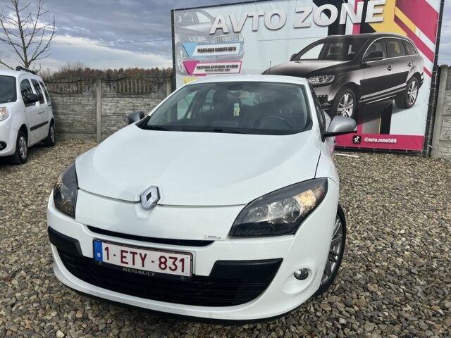 Білий Рено Меган, об'ємом двигуна 1.5 л та пробігом 231 тис. км за 7499 $, фото 22 на Automoto.ua