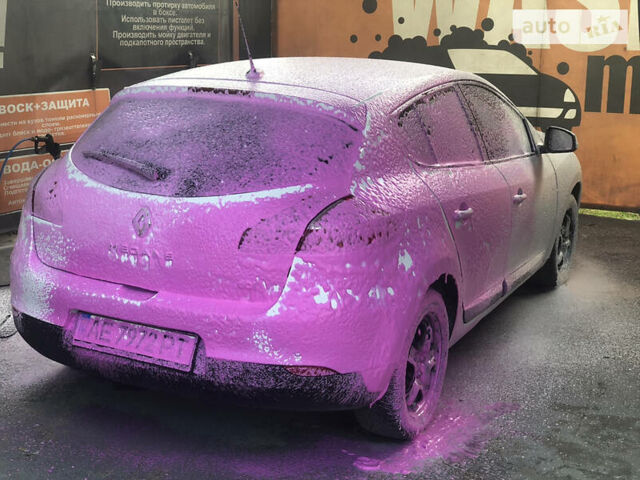 Белый Рено Меган, объемом двигателя 1.5 л и пробегом 309 тыс. км за 7990 $, фото 34 на Automoto.ua