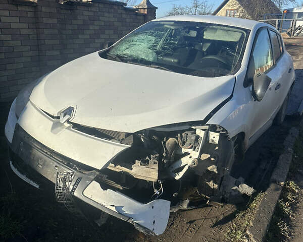 Белый Рено Меган, объемом двигателя 1.46 л и пробегом 325 тыс. км за 3500 $, фото 1 на Automoto.ua