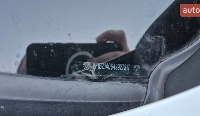 Білий Рено Меган, об'ємом двигуна 1.5 л та пробігом 232 тис. км за 8500 $, фото 2 на Automoto.ua