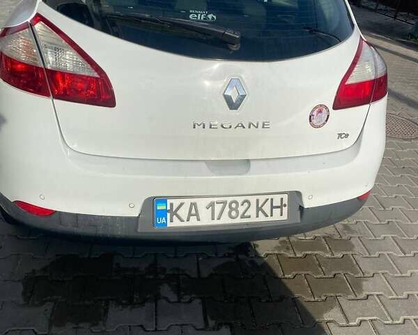 Белый Рено Меган, объемом двигателя 1.4 л и пробегом 229 тыс. км за 6300 $, фото 3 на Automoto.ua