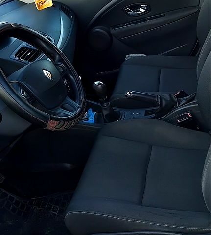 Білий Рено Меган, об'ємом двигуна 15 л та пробігом 263 тис. км за 6400 $, фото 2 на Automoto.ua