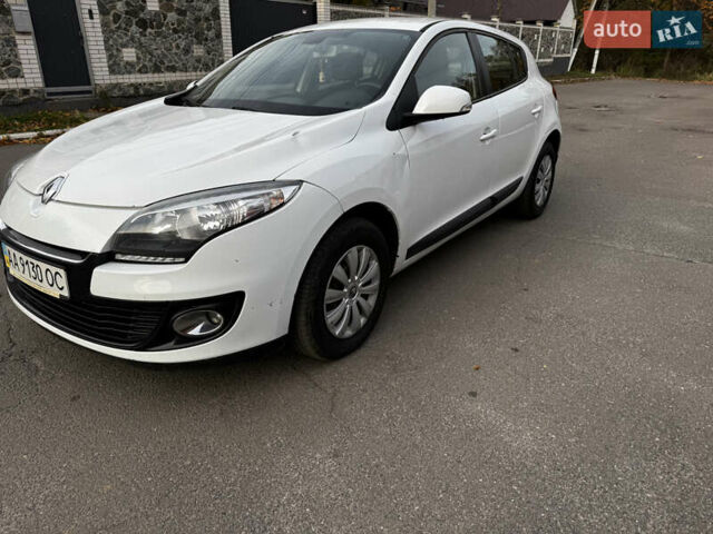 Белый Рено Меган, объемом двигателя 1.46 л и пробегом 175 тыс. км за 6500 $, фото 4 на Automoto.ua