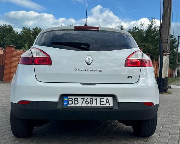 Білий Рено Меган, об'ємом двигуна 1.46 л та пробігом 280 тис. км за 5500 $, фото 3 на Automoto.ua