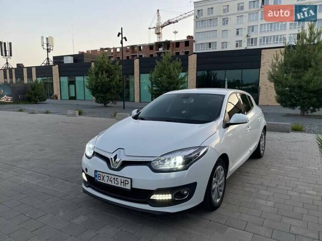 Білий Рено Меган, об'ємом двигуна 1.46 л та пробігом 194 тис. км за 7000 $, фото 17 на Automoto.ua