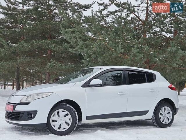 Білий Рено Меган, об'ємом двигуна 1.5 л та пробігом 252 тис. км за 5850 $, фото 5 на Automoto.ua
