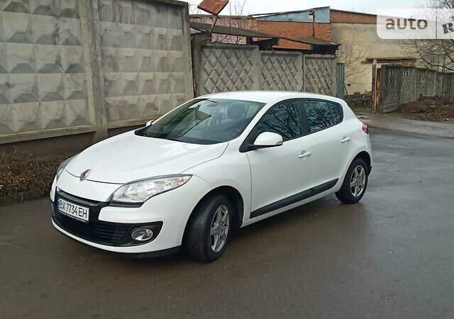 Білий Рено Меган, об'ємом двигуна 1.5 л та пробігом 201 тис. км за 7900 $, фото 3 на Automoto.ua