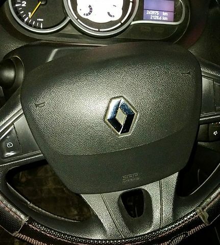 Білий Рено Меган, об'ємом двигуна 15 л та пробігом 263 тис. км за 6400 $, фото 7 на Automoto.ua