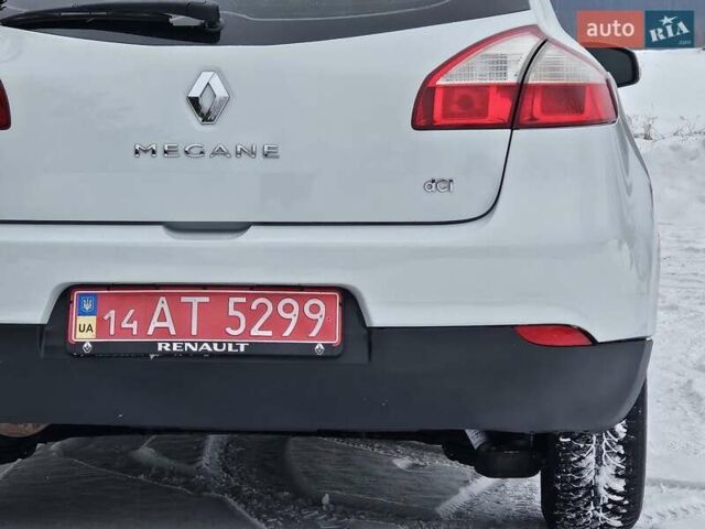 Білий Рено Меган, об'ємом двигуна 1.5 л та пробігом 252 тис. км за 5850 $, фото 24 на Automoto.ua