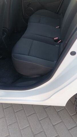 Білий Рено Меган, об'ємом двигуна 1.46 л та пробігом 190 тис. км за 6799 $, фото 19 на Automoto.ua