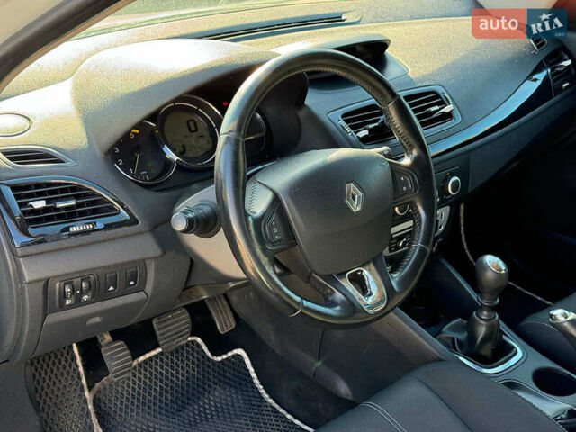 Белый Рено Меган, объемом двигателя 1.5 л и пробегом 184 тыс. км за 7790 $, фото 14 на Automoto.ua