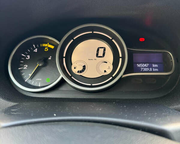 Белый Рено Меган, объемом двигателя 1.5 л и пробегом 164 тыс. км за 7750 $, фото 50 на Automoto.ua