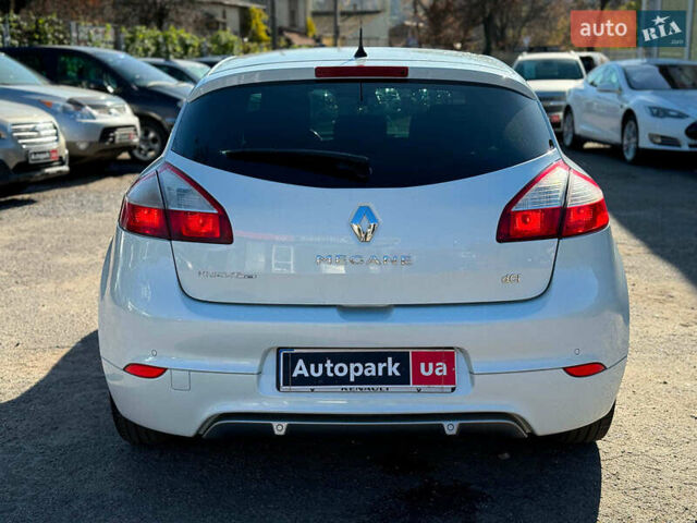 Белый Рено Меган, объемом двигателя 1.5 л и пробегом 184 тыс. км за 7790 $, фото 5 на Automoto.ua