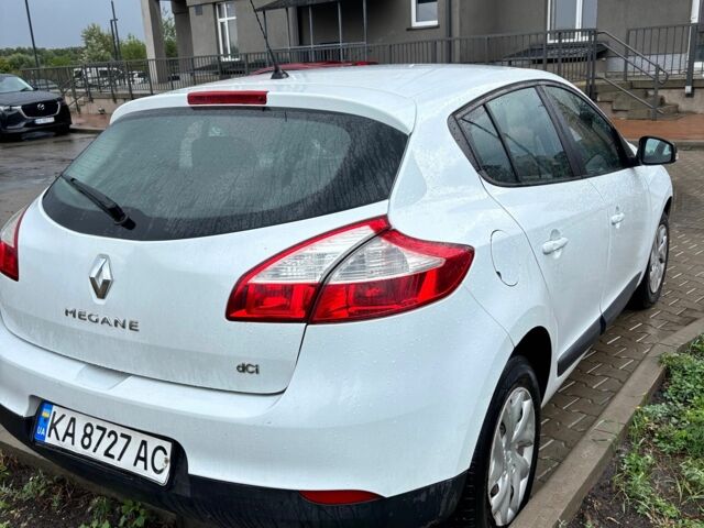 Белый Рено Меган, объемом двигателя 1.5 л и пробегом 289 тыс. км за 7000 $, фото 6 на Automoto.ua