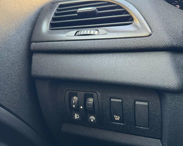 Белый Рено Меган, объемом двигателя 1.5 л и пробегом 164 тыс. км за 7750 $, фото 27 на Automoto.ua