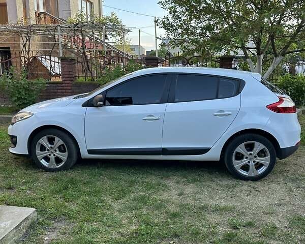 Білий Рено Меган, об'ємом двигуна 1.46 л та пробігом 265 тис. км за 8000 $, фото 7 на Automoto.ua