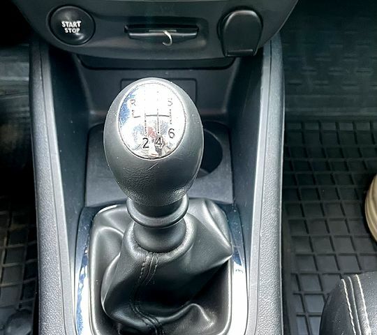 Білий Рено Меган, об'ємом двигуна 1.5 л та пробігом 241 тис. км за 7900 $, фото 10 на Automoto.ua