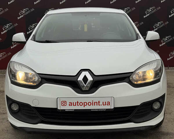 Белый Рено Меган, объемом двигателя 1.5 л и пробегом 231 тыс. км за 8200 $, фото 1 на Automoto.ua