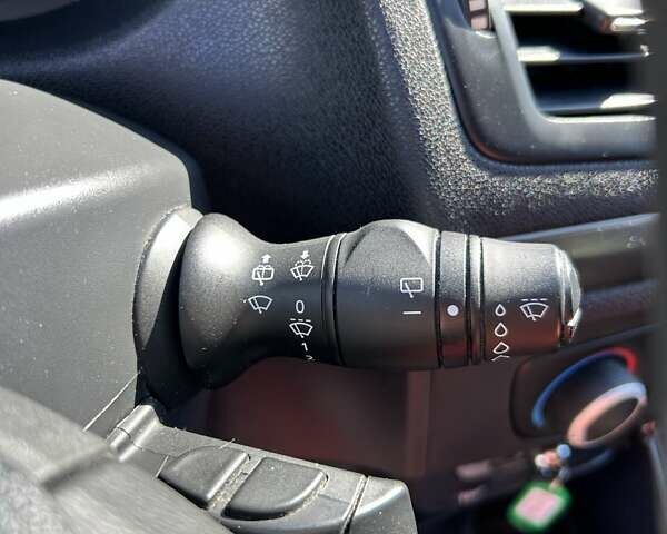 Белый Рено Меган, объемом двигателя 1.5 л и пробегом 231 тыс. км за 8200 $, фото 25 на Automoto.ua