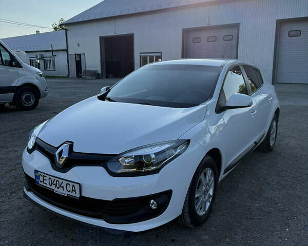 Белый Рено Меган, объемом двигателя 1.46 л и пробегом 99 тыс. км за 9200 $, фото 1 на Automoto.ua