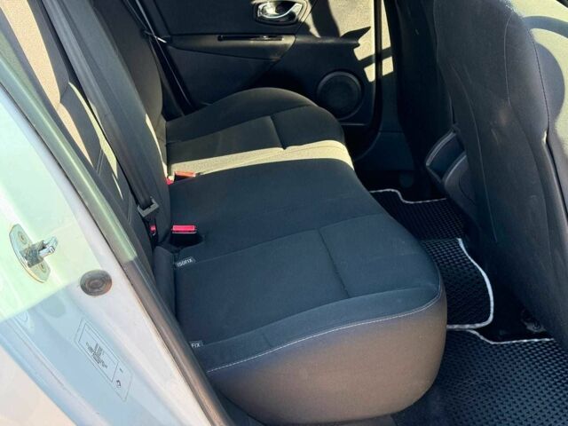 Білий Рено Меган, об'ємом двигуна 1.5 л та пробігом 184 тис. км за 6940 $, фото 20 на Automoto.ua