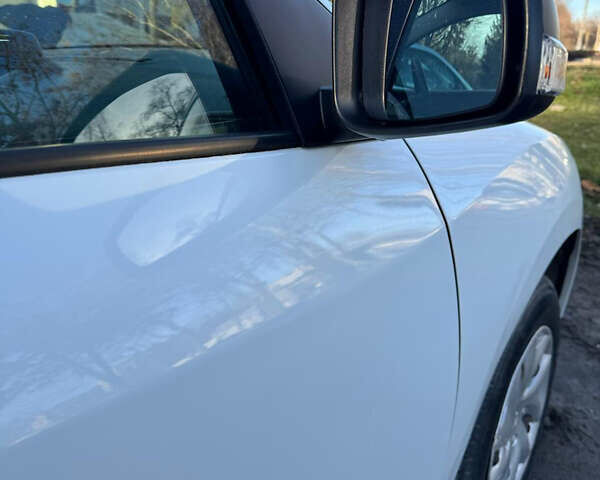 Белый Рено Меган, объемом двигателя 1.5 л и пробегом 164 тыс. км за 7750 $, фото 17 на Automoto.ua