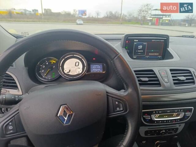 Белый Рено Меган, объемом двигателя 1.5 л и пробегом 228 тыс. км за 8500 $, фото 7 на Automoto.ua