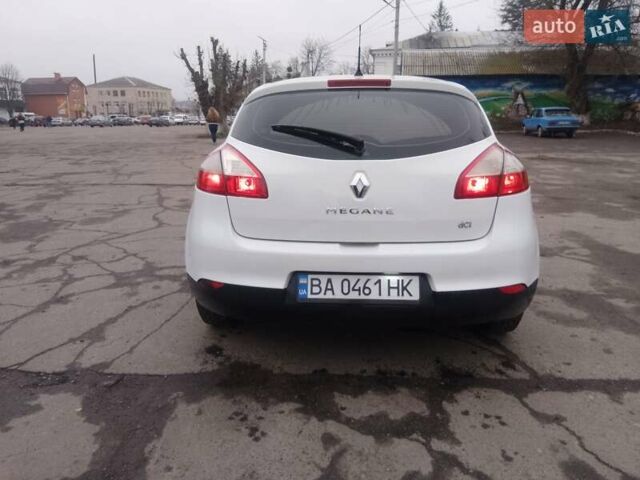 Белый Рено Меган, объемом двигателя 1.46 л и пробегом 242 тыс. км за 6700 $, фото 5 на Automoto.ua