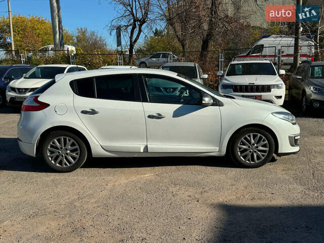 Белый Рено Меган, объемом двигателя 1.5 л и пробегом 184 тыс. км за 7790 $, фото 6 на Automoto.ua