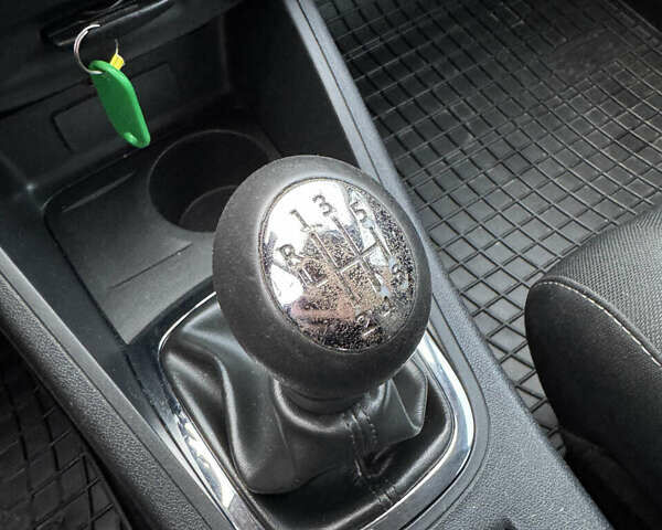 Белый Рено Меган, объемом двигателя 1.5 л и пробегом 231 тыс. км за 8200 $, фото 21 на Automoto.ua