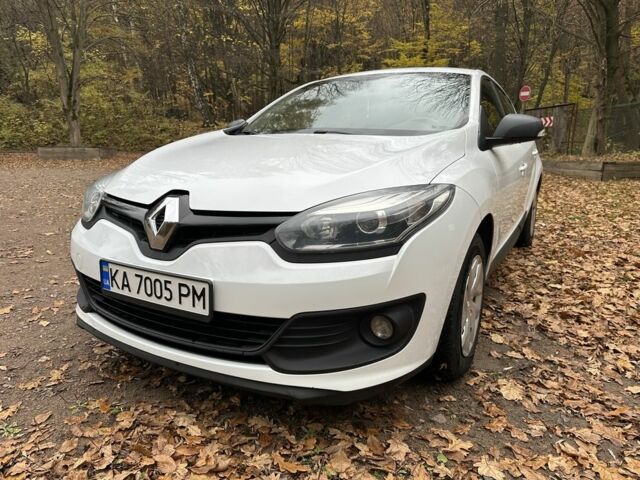 Рено Меган 2014 в Киеве на Automoto.ua Белый Рено Меган, объемом двигателя 1.5 л и пробегом 209 тыс. км за 7700 $, фото 1 на Automoto.ua